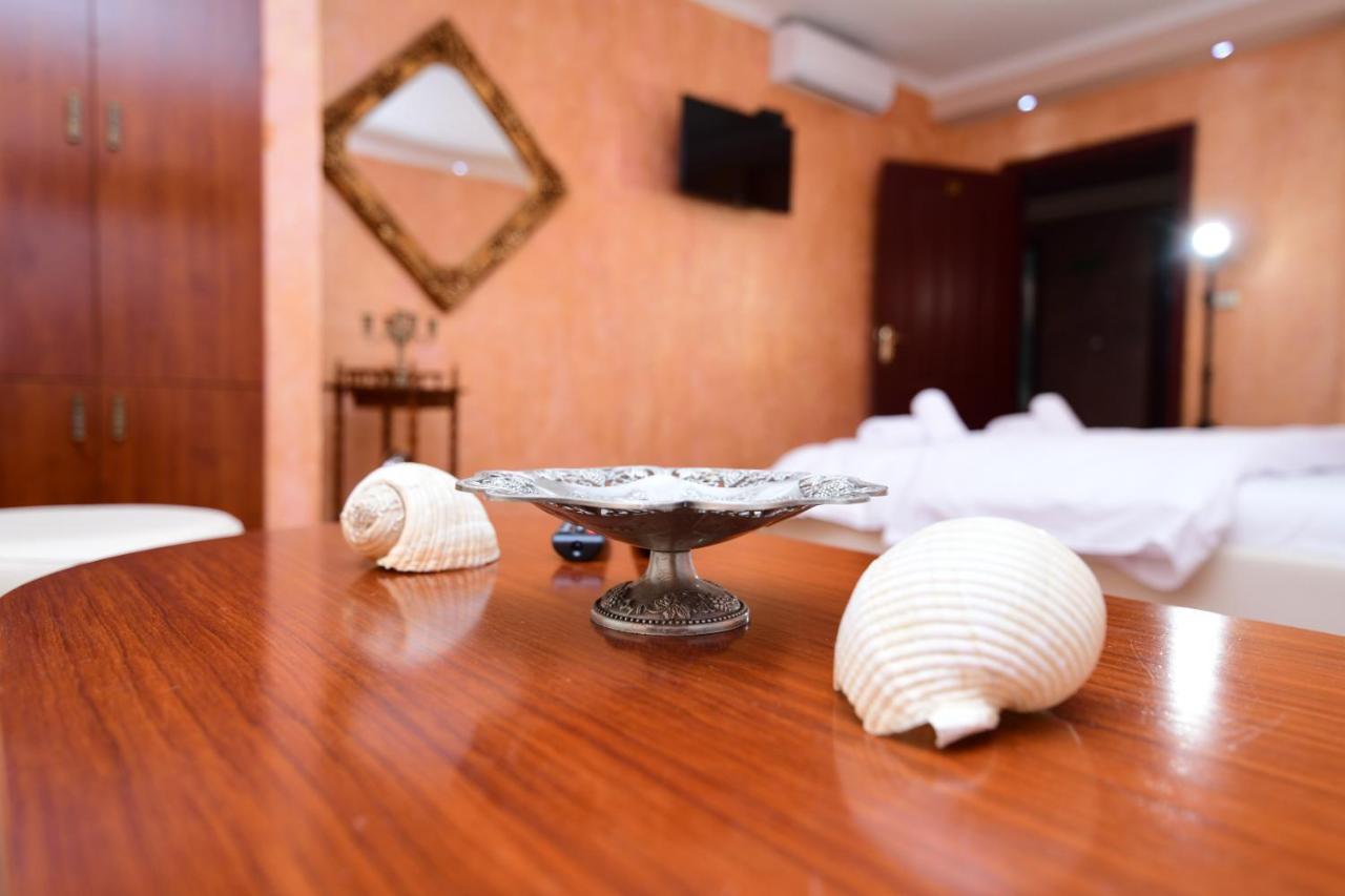 Zobo Hotel Shkodër Eksteriør billede